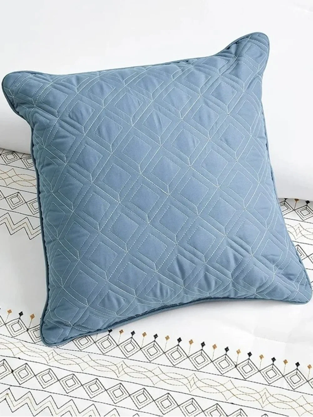 Classic White & Blue Embroidered Queen 7 piece Comforter Set